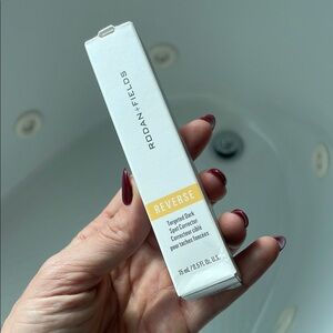 Rodan + Fields Reverse Targeted Dark Spot Corrector - Brand New